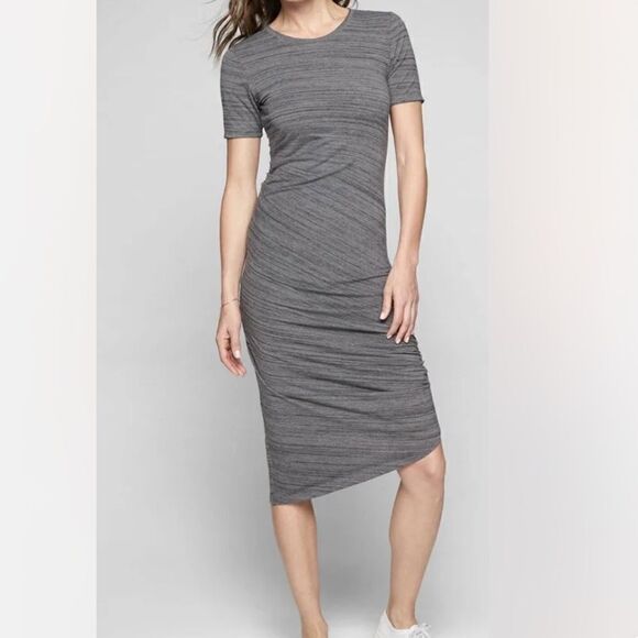 Athleta gray Downtown
midi dress Size XS Cinched Sides Short Sleeve - Picture 1 of 8